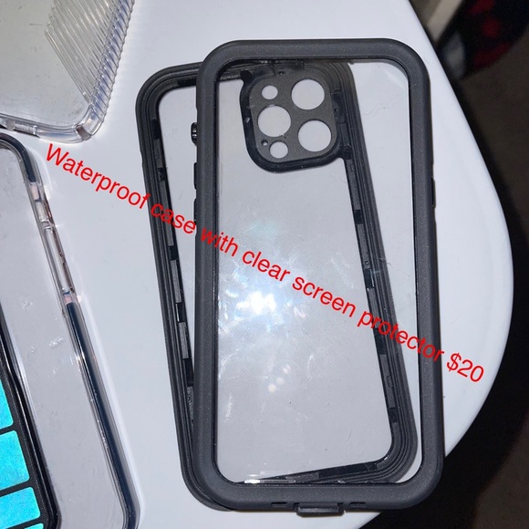 iPhone 12 Pro Max phone cases - Picture 3 of 8